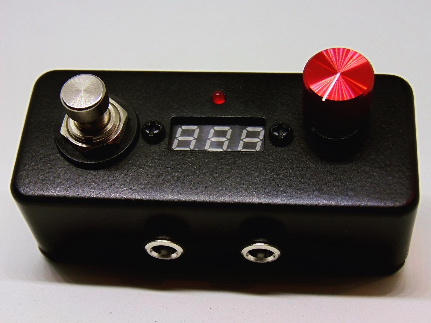 voltage sag pedal Vol-Tame Voltage Sag Device